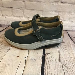 MBT Womens Shoes Size 8 (Euro 38.5) Kaya Mary Jane